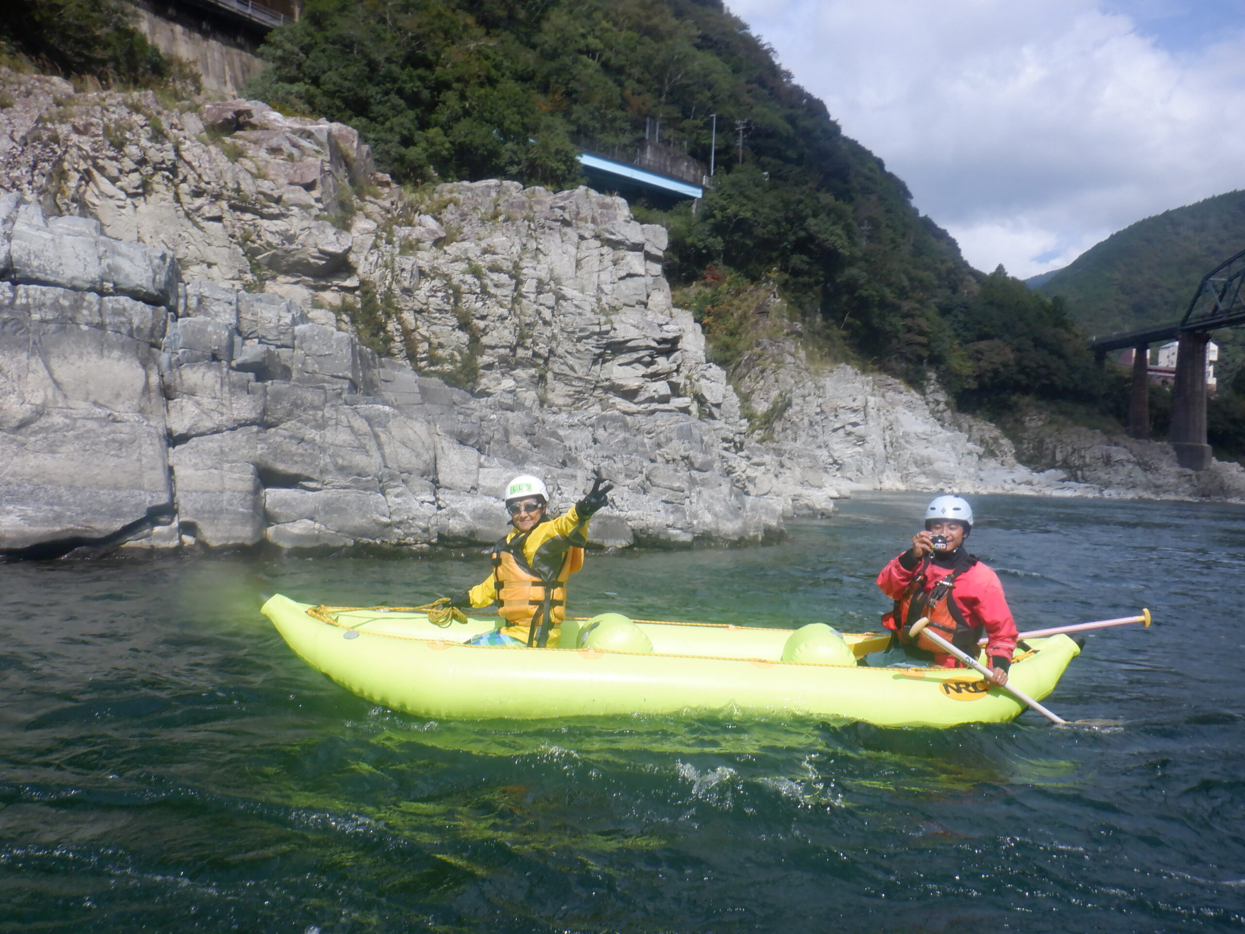 四国，小歩危，大歩危，ラフティング，徳島ラフティング，徳島，高知，吉野川ラフティング，水遊び，思い出，飛び込み，夏休み