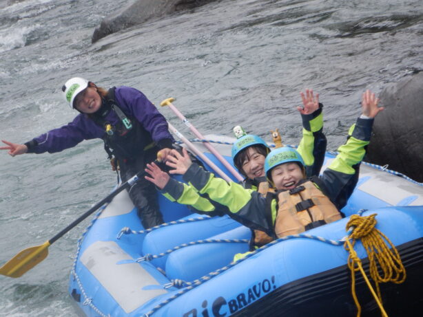 吉野川ラフティング,徳島ラフティング,四国観光,水遊び,思い出,ラフティング