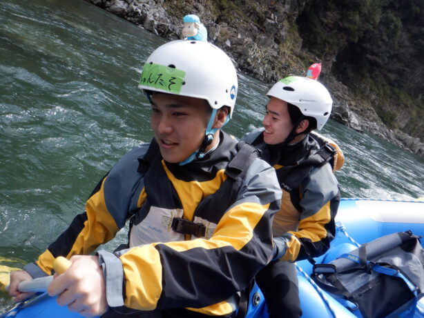 吉野川ラフティング,徳島ラフティング,四国観光,水遊び,思い出,ラフティング