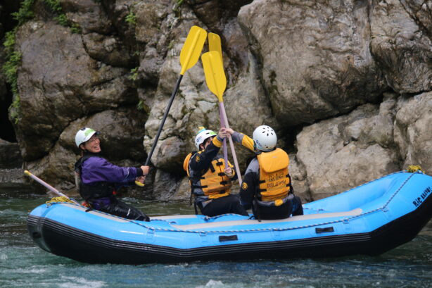 吉野川ラフティング,徳島ラフティング,四国観光,水遊び,思い出,ラフティング